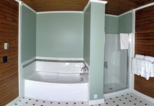 Bay View Turret Bath - View 2 -- The Bay View Turret has a private bath with both a tub and shower.